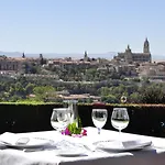 De Hotell 4*