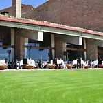 De 4*
