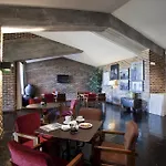 De