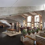 De 4*