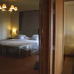 De 4* Segovia