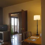 De 4*