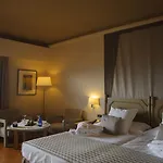 De 4*