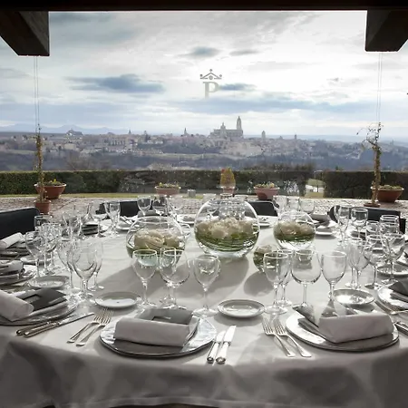 De 4* Segovia