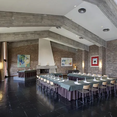 파라도르 데 호텔 세고비아