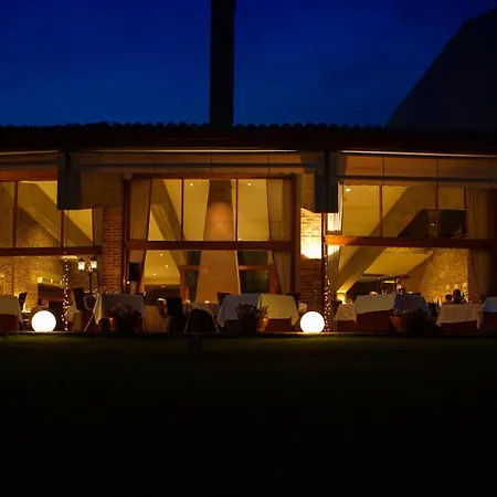 塞戈维亚旅馆 酒店 4*