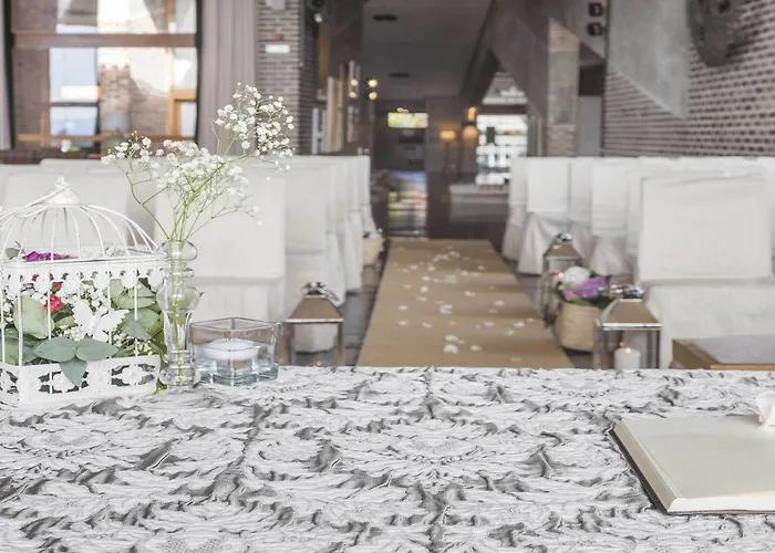 Отель De Сеговия