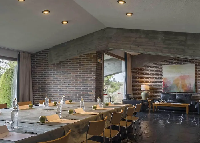 De Отель Сеговия