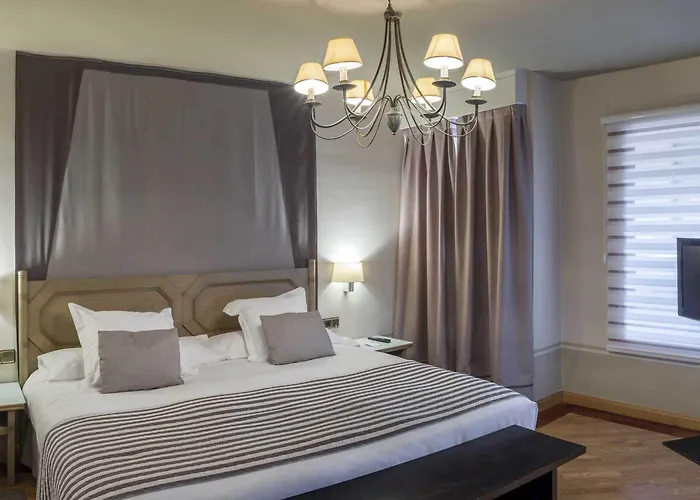 De 4* Сеговия