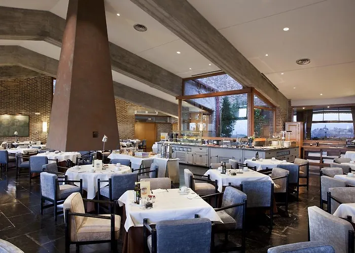 De Отель Сеговия